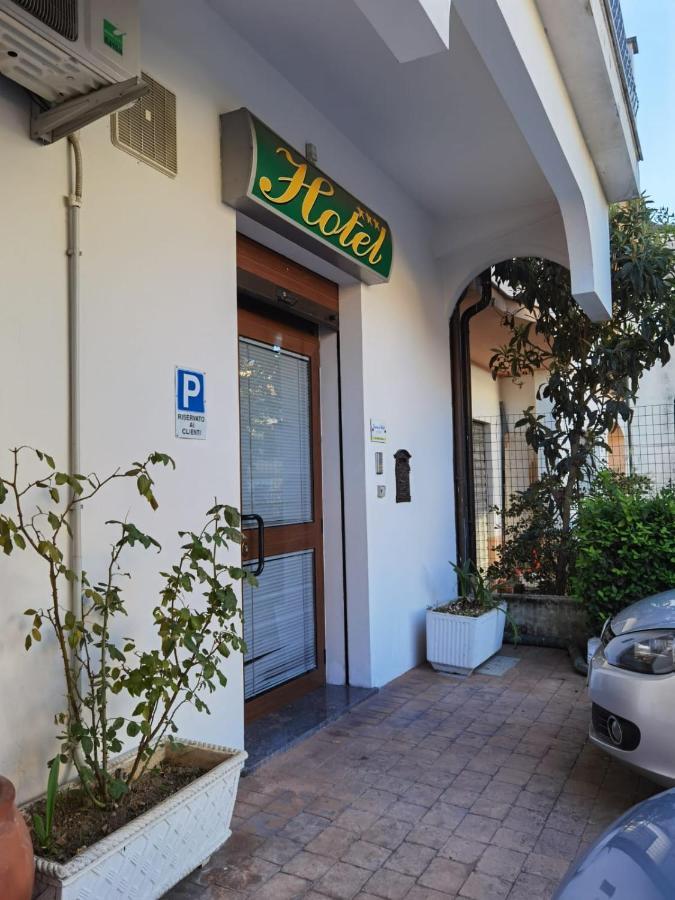 Hotel Edelweiss Laino Borgo Eksteriør bilde