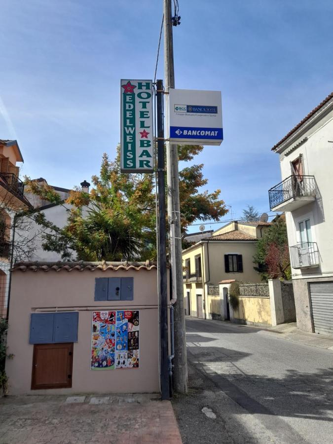 Hotel Edelweiss Laino Borgo Eksteriør bilde