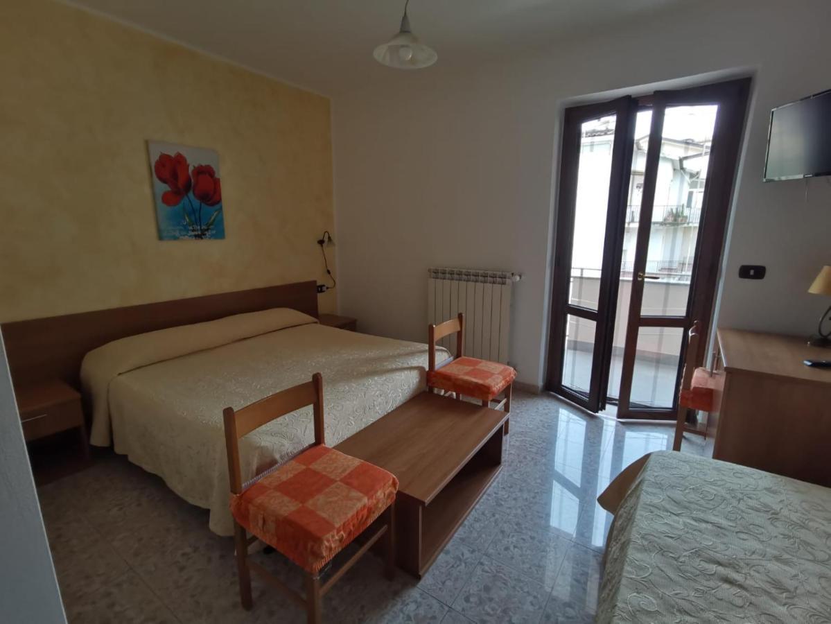 Hotel Edelweiss Laino Borgo Eksteriør bilde