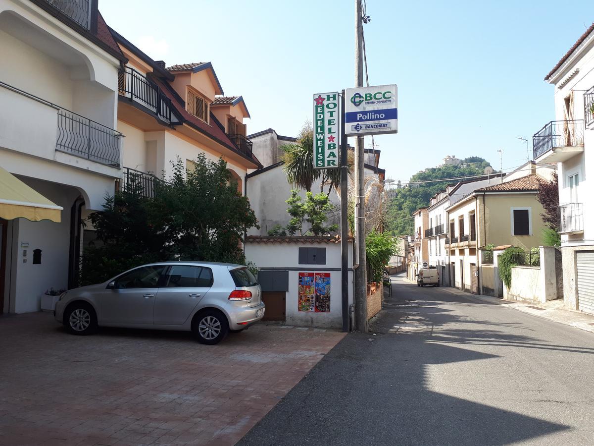 Hotel Edelweiss Laino Borgo Eksteriør bilde